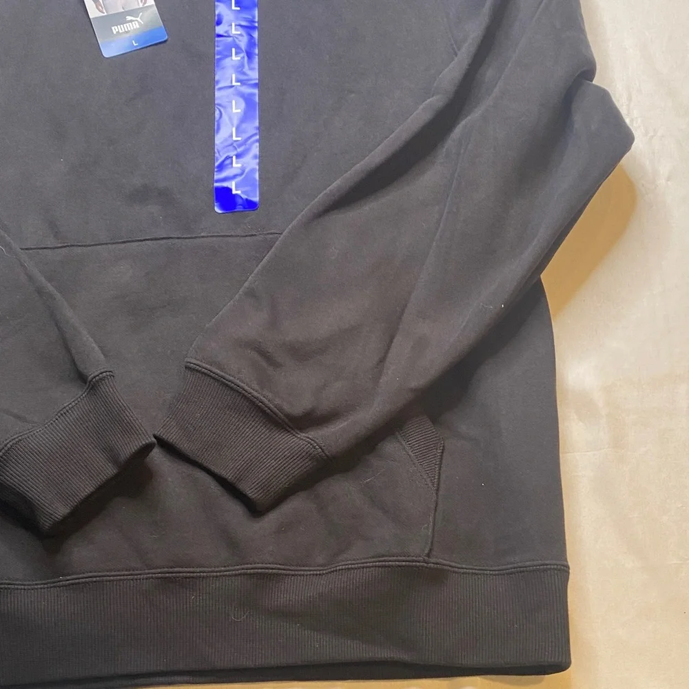Puma Men's Black Hoodie Size Large‎
